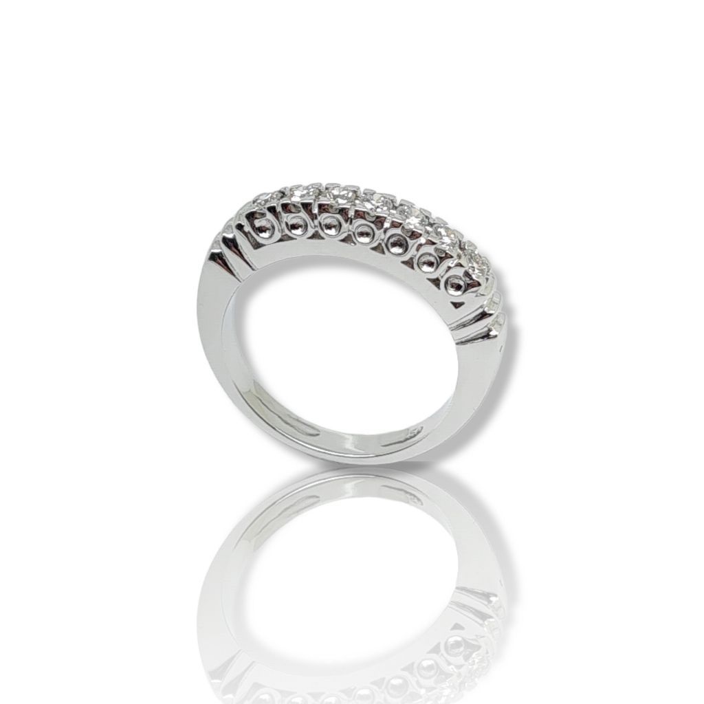 White gold eternity ring k18 with 7 diamonds (code T2195)